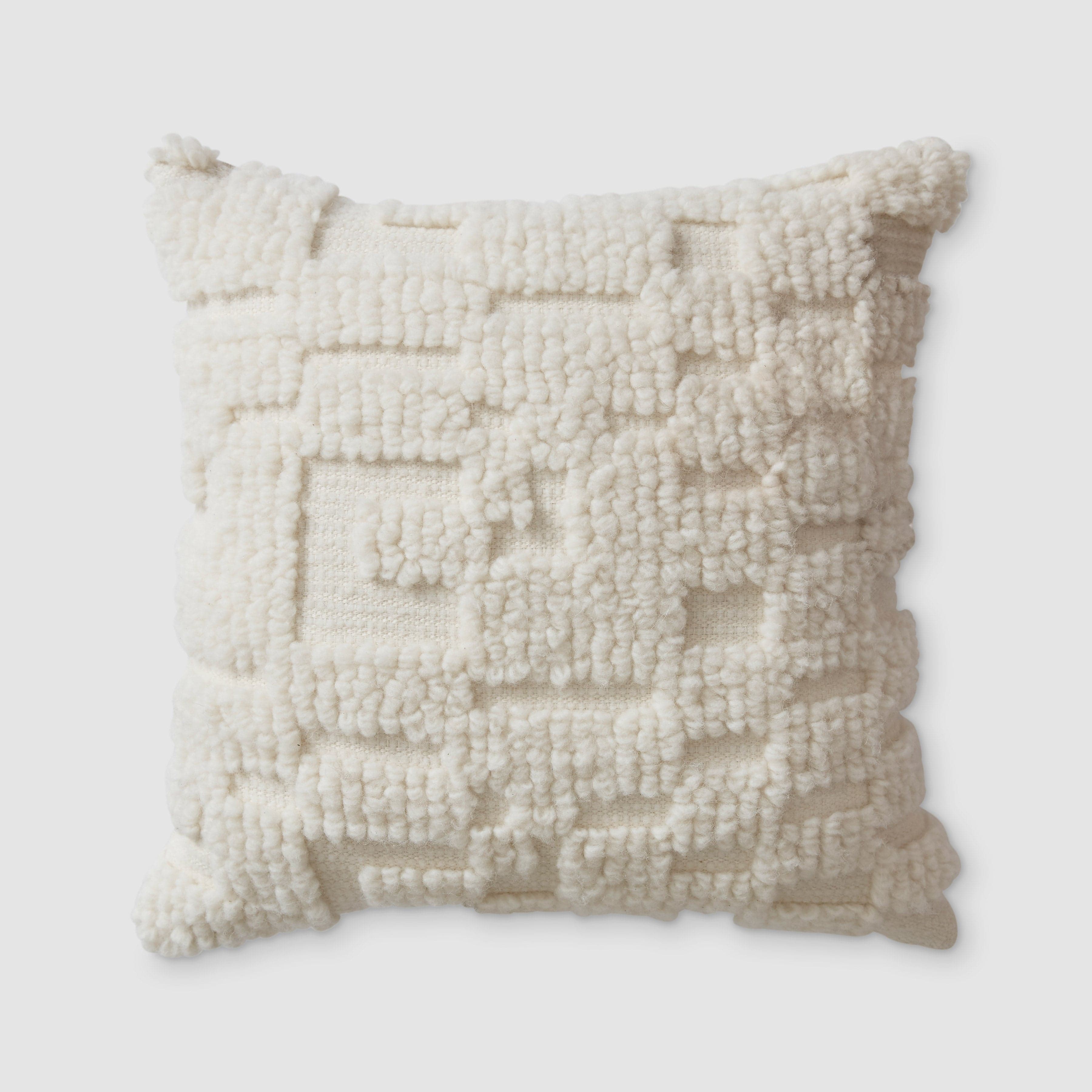 Lola Pillow